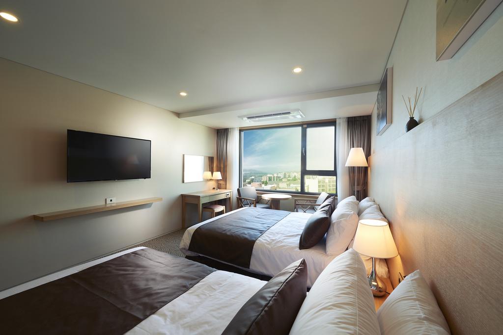 Benikea Jungmun Hotel Seogwipo Bilik gambar